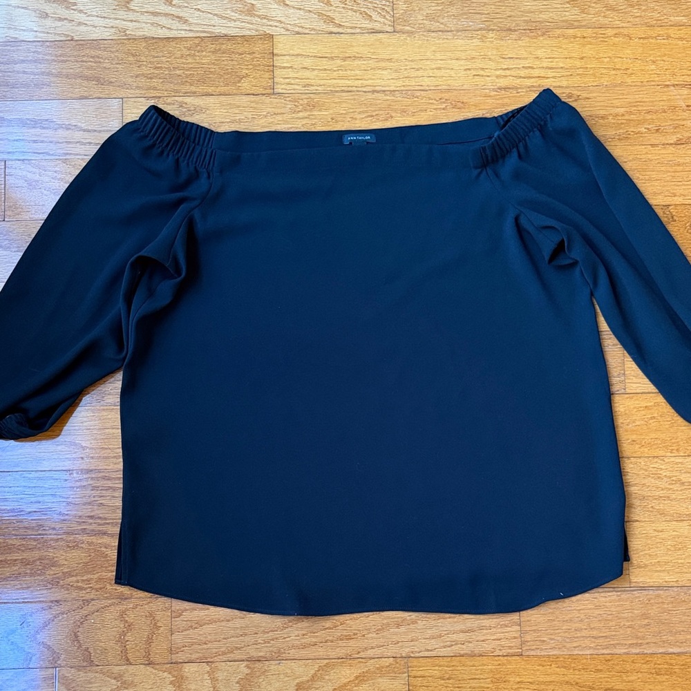 Ann Taylor Black Off-Shoulder Blouse, Size Large